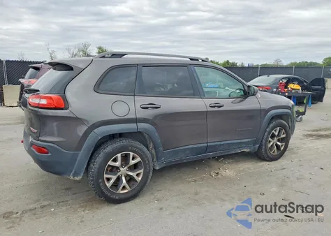 2017 Jeep Cherokee Trailhawk z USA, uszkodzony, nr VIN 1C4PJMBS5HW529423